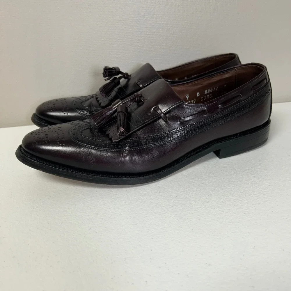 Allen Edmonds Arlington Loafers Mens 9 B Burgundy Wingtip Tassel‎ Kiltie 88411